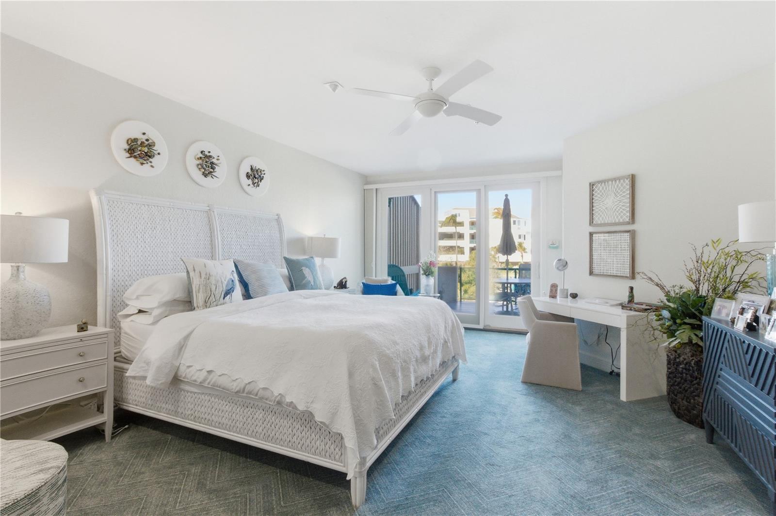 Image 41 of 81 For 350 Gulf Of Mexico Drive 219