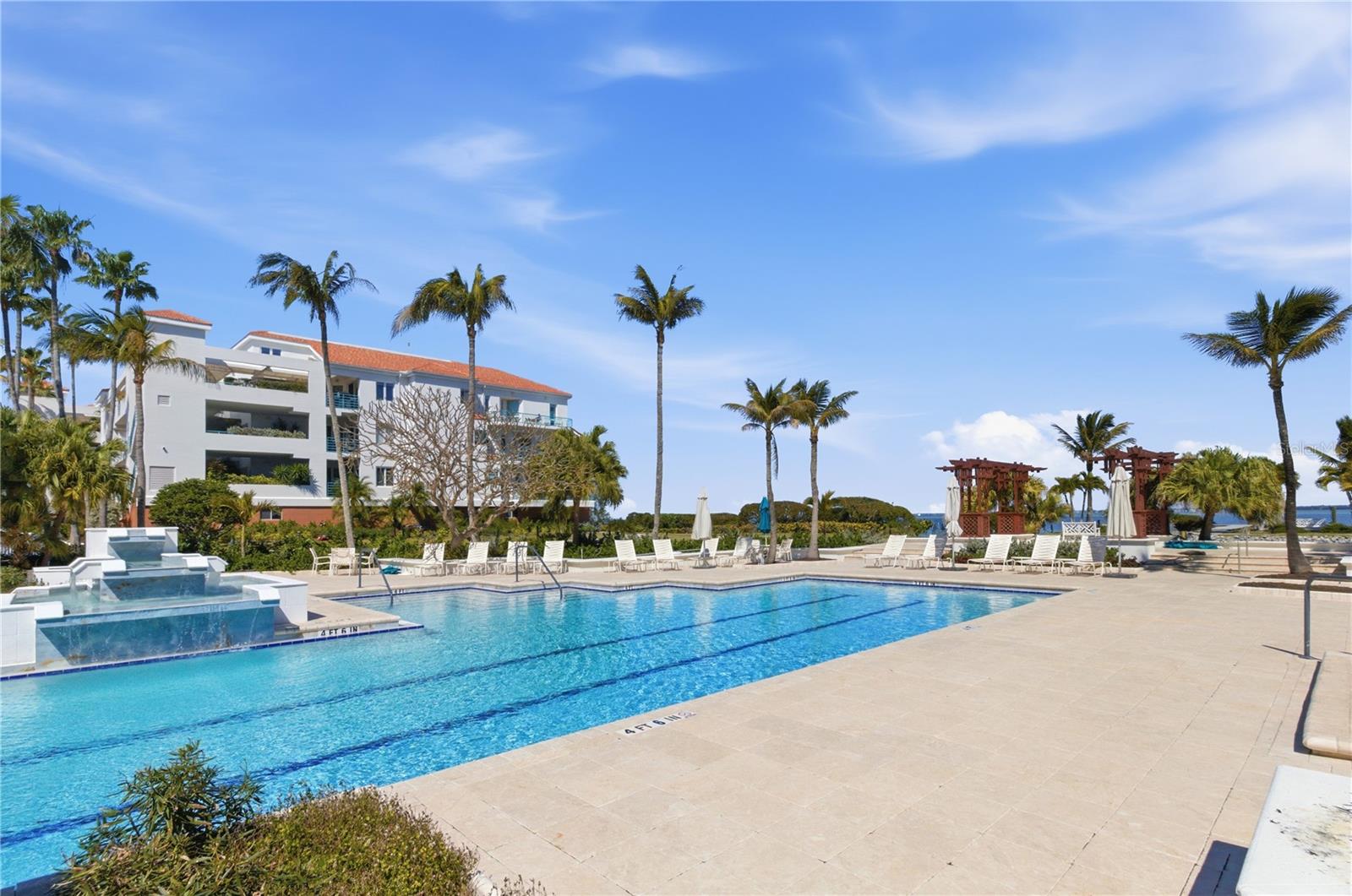 Image 62 of 81 For 350 Gulf Of Mexico Drive 219