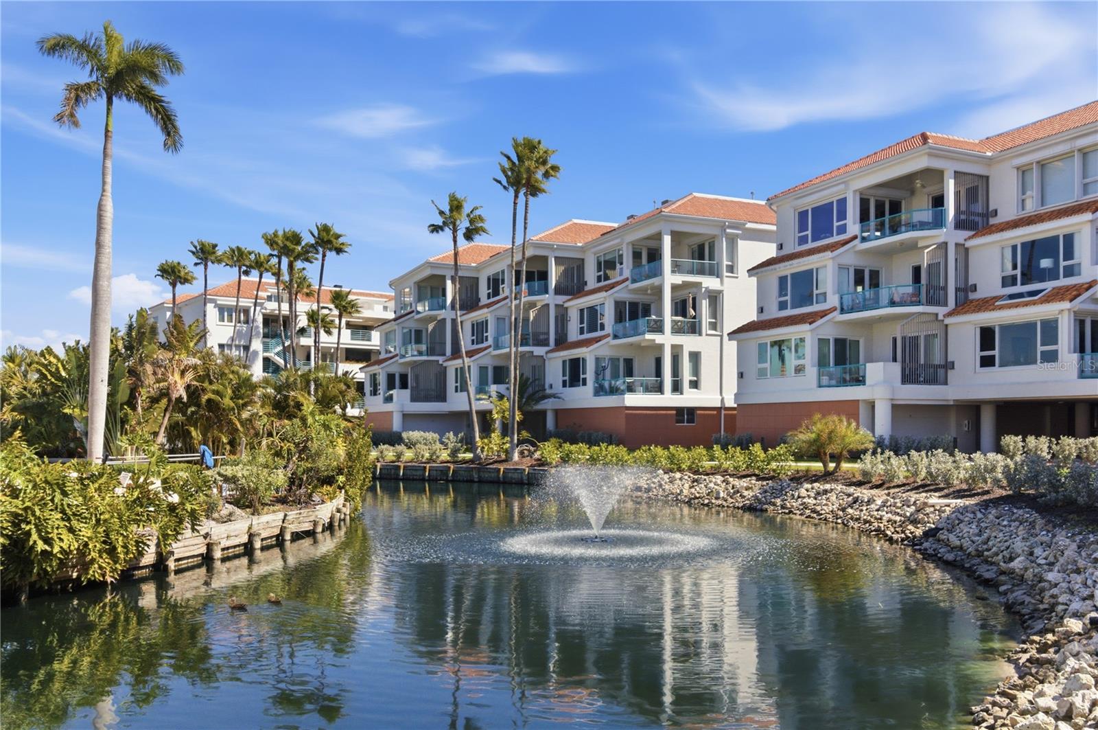 Image 73 of 81 For 350 Gulf Of Mexico Drive 219