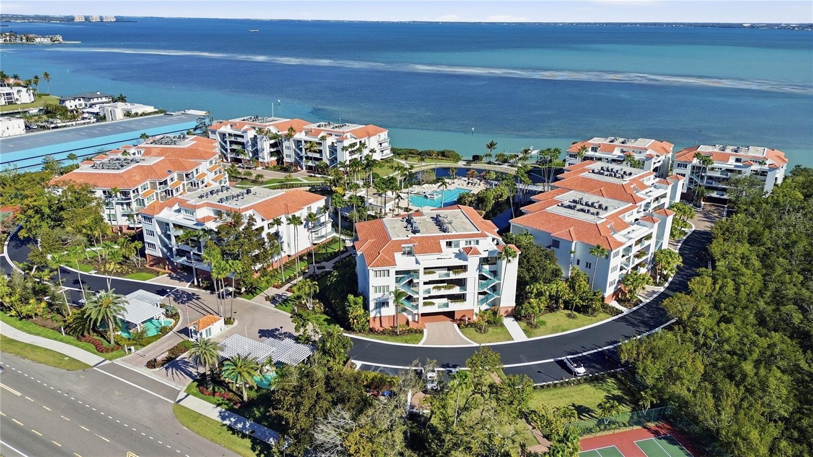 Image 76 of 81 For 350 Gulf Of Mexico Drive 219