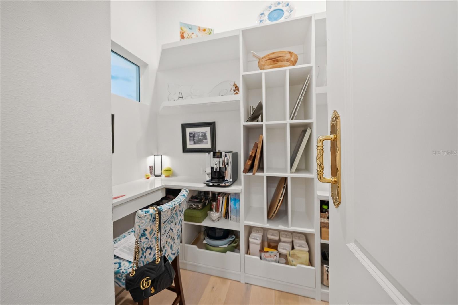 Image 19 of 71 For 16404 Cornwall Lane