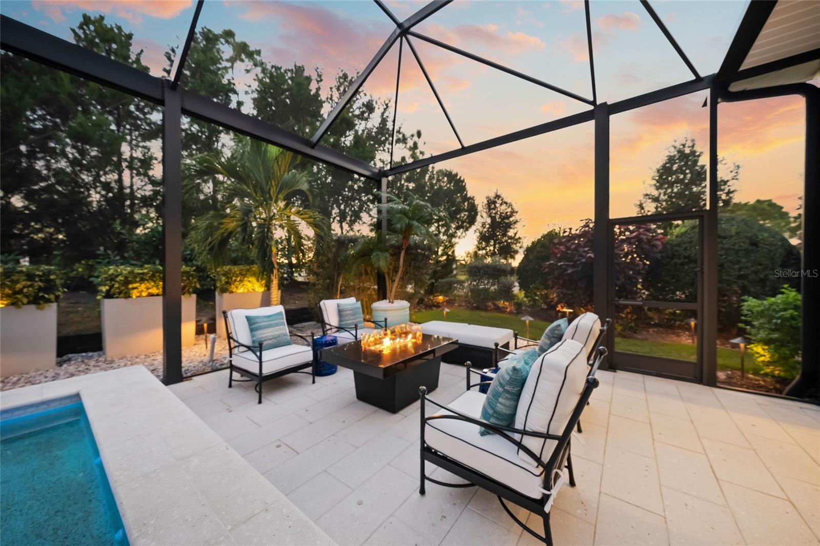 Image 28 of 71 For 16404 Cornwall Lane