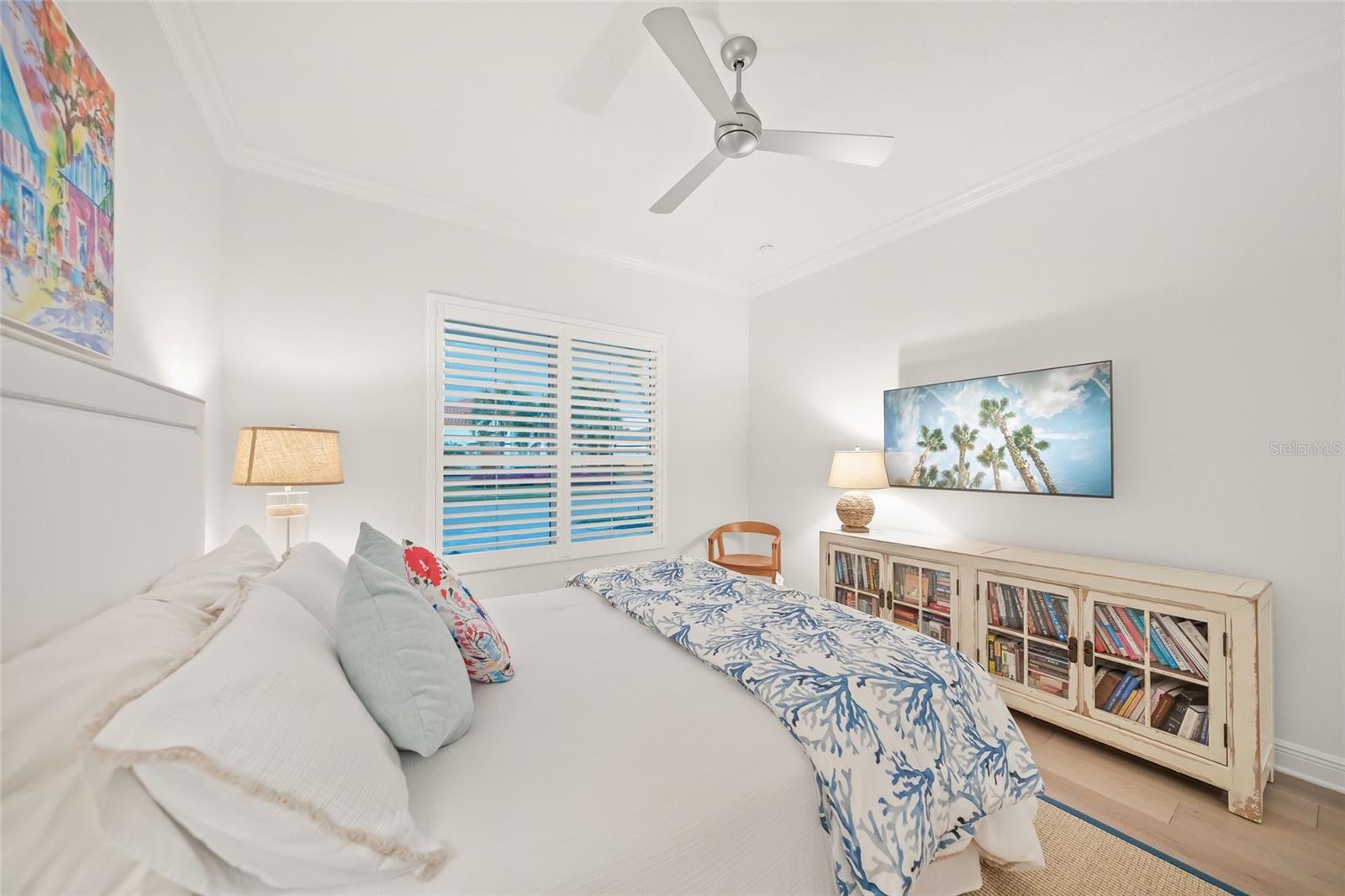 Image 41 of 71 For 16404 Cornwall Lane