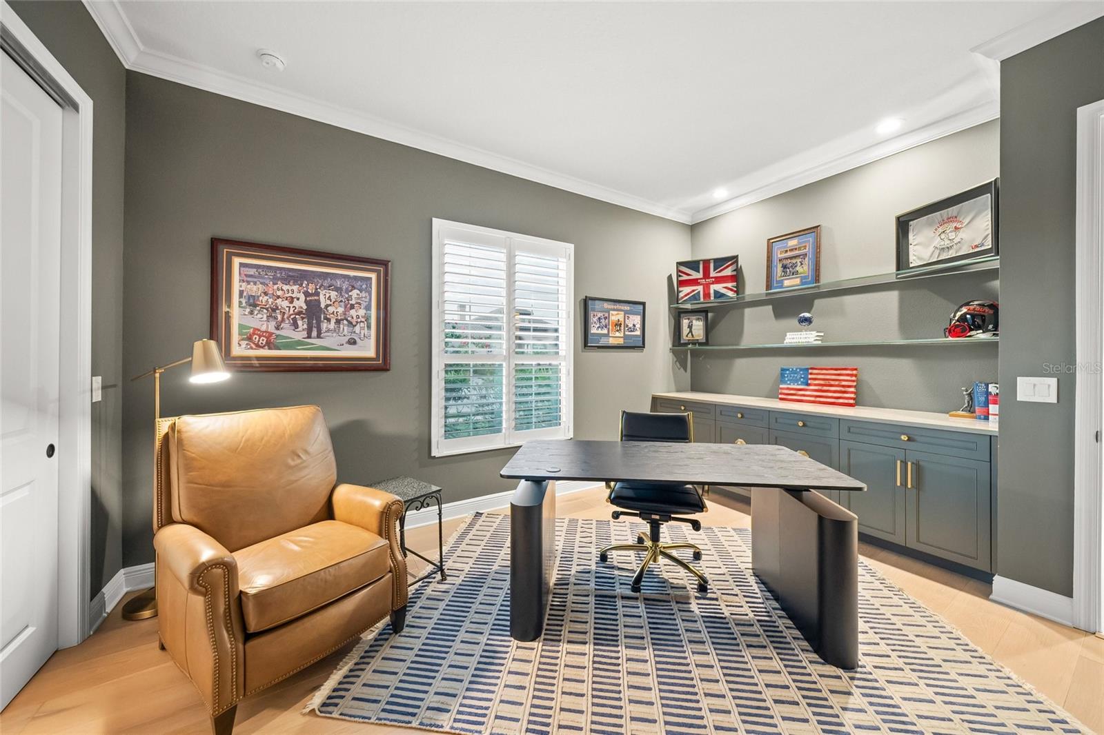 Image 43 of 71 For 16404 Cornwall Lane