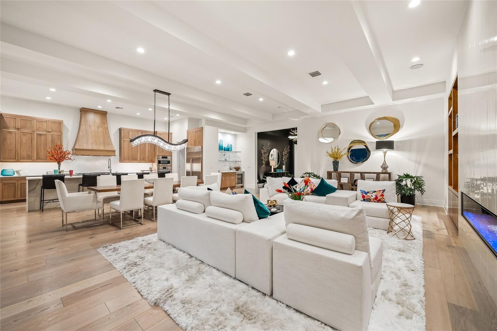 Image 9 of 71 For 16404 Cornwall Lane