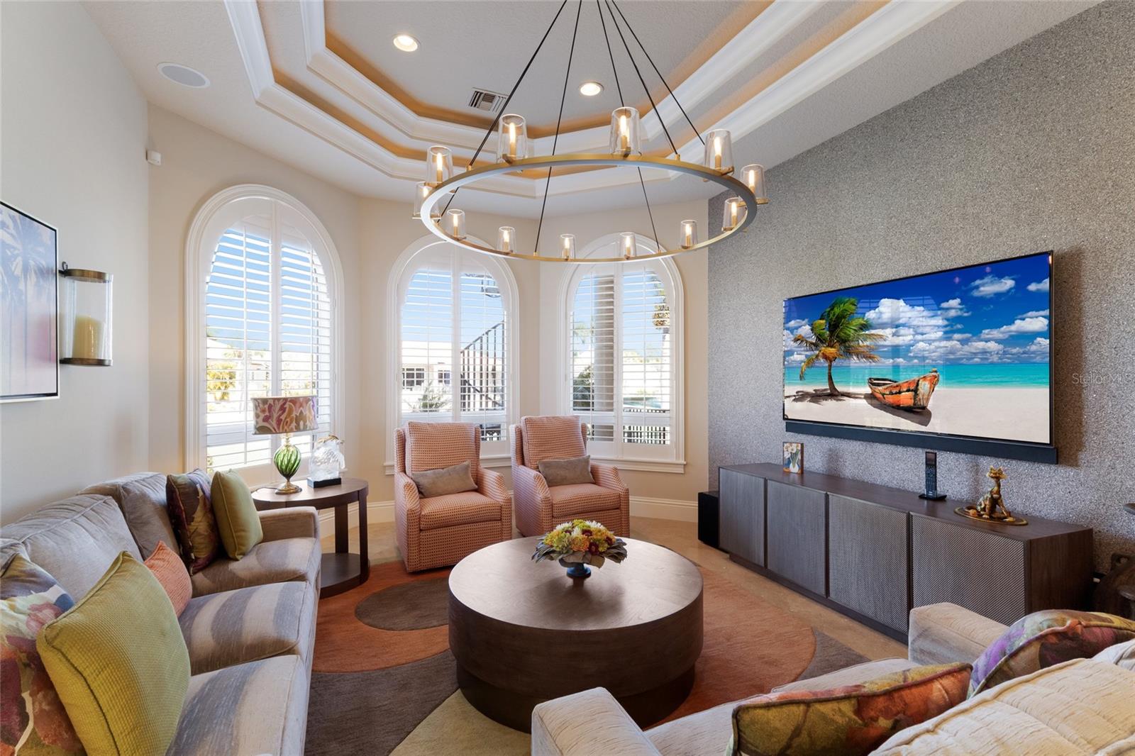 Image 15 of 58 For 617 Owl Drive