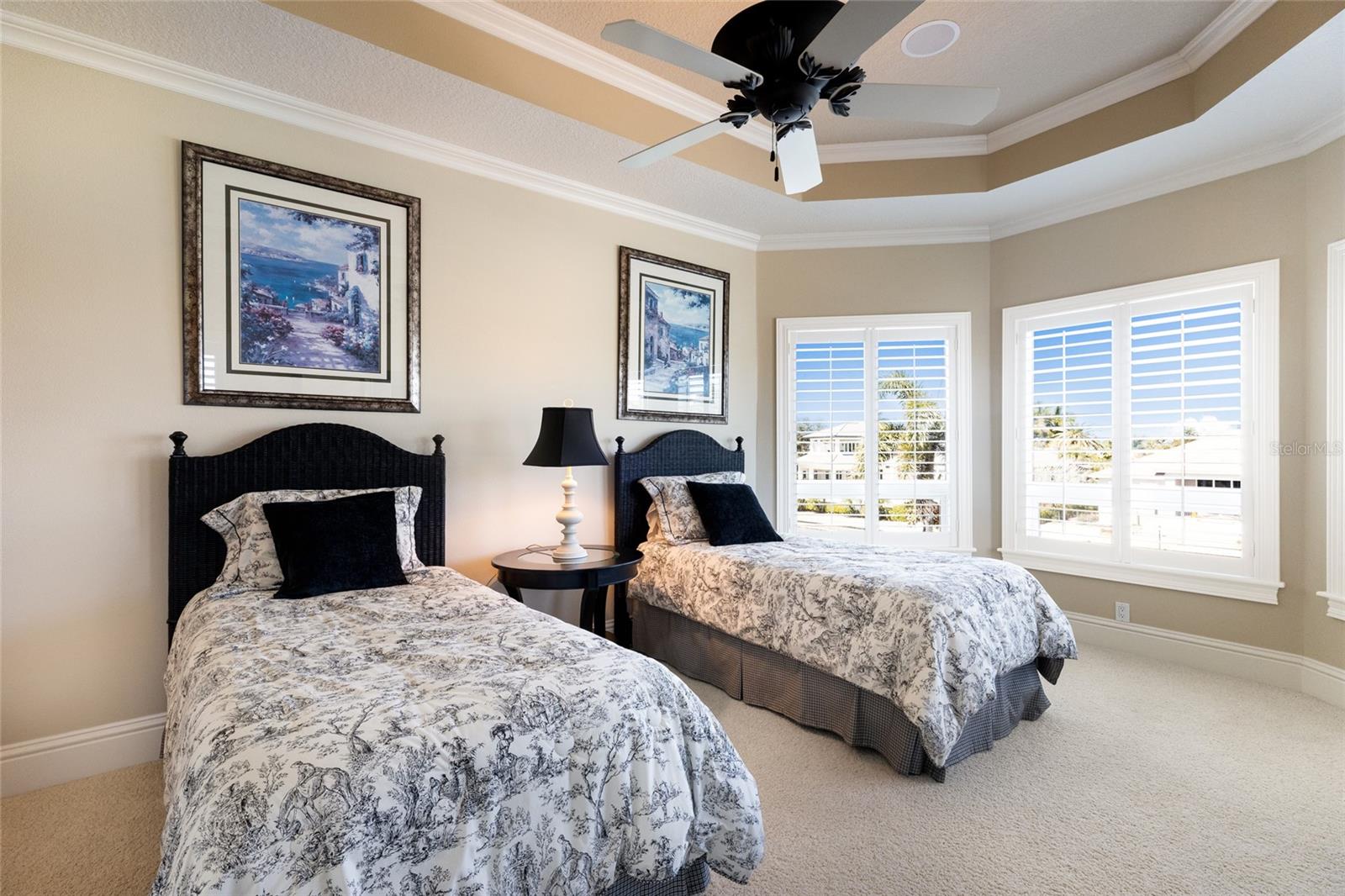 Image 35 of 58 For 617 Owl Drive