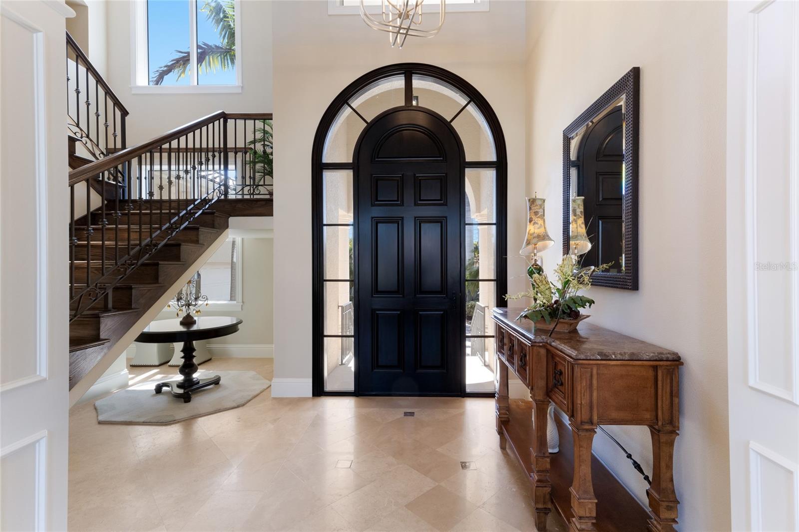 Image 4 of 58 For 617 Owl Drive