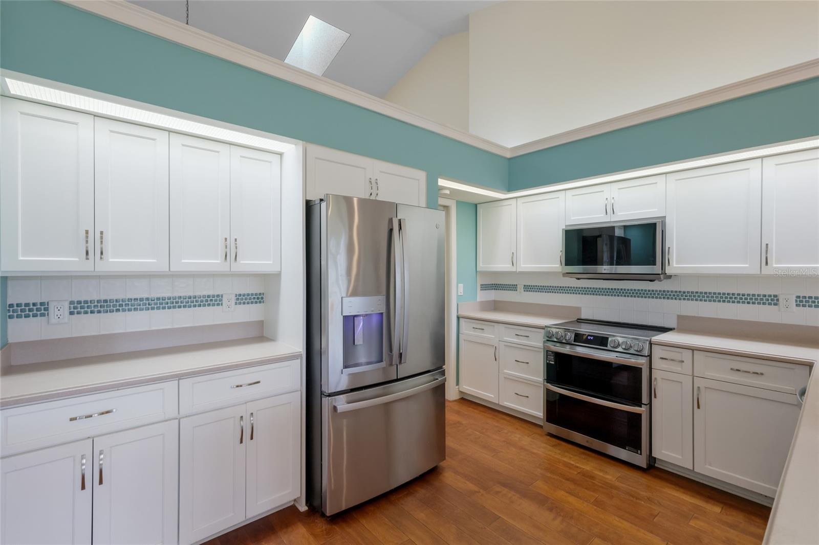 Image 17 of 35 For 4428 Calle Serena