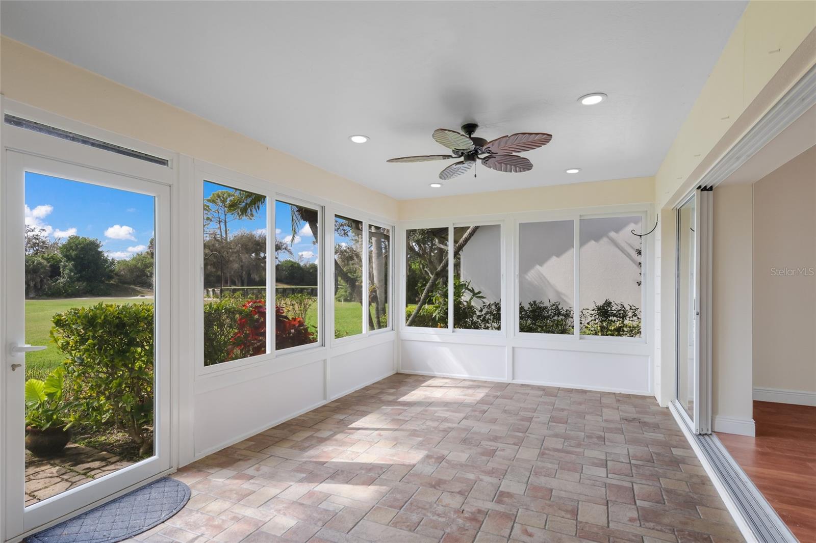 Image 19 of 35 For 4428 Calle Serena