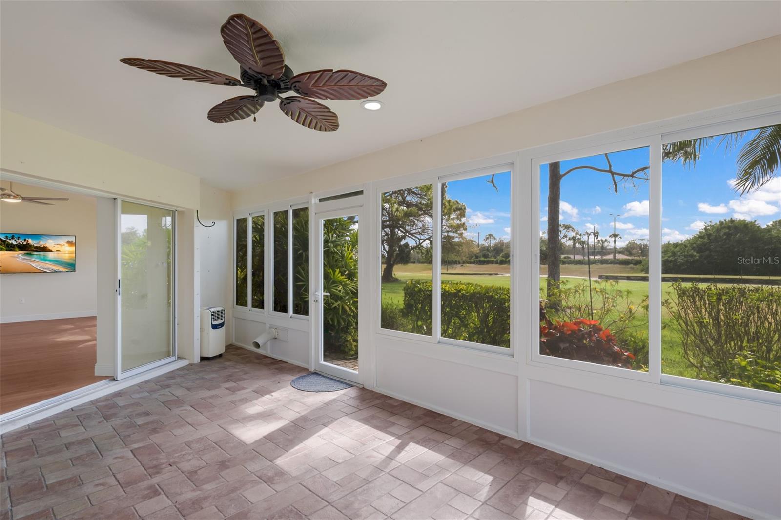 Image 20 of 35 For 4428 Calle Serena