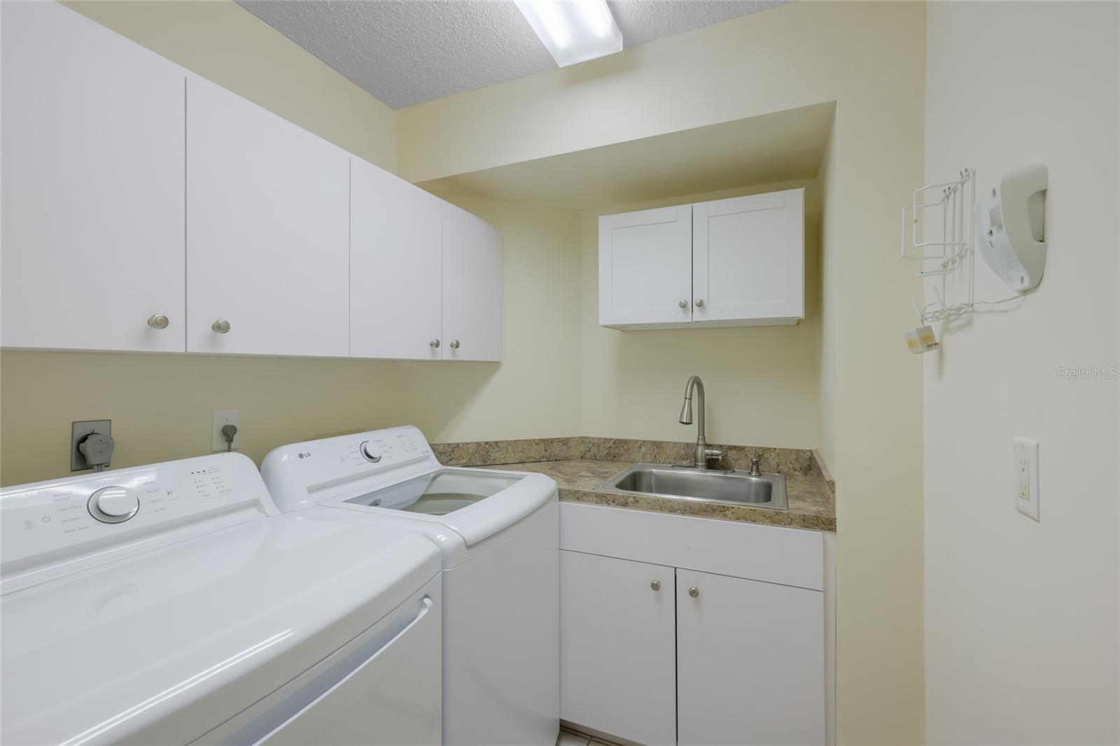 Image 24 of 35 For 4428 Calle Serena