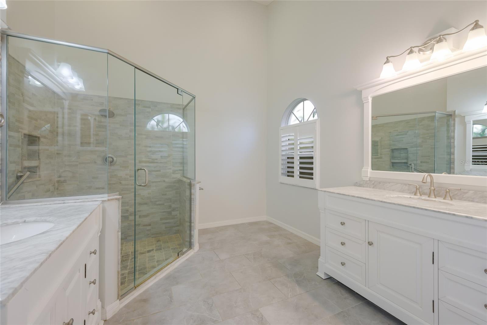 Image 26 of 35 For 4428 Calle Serena