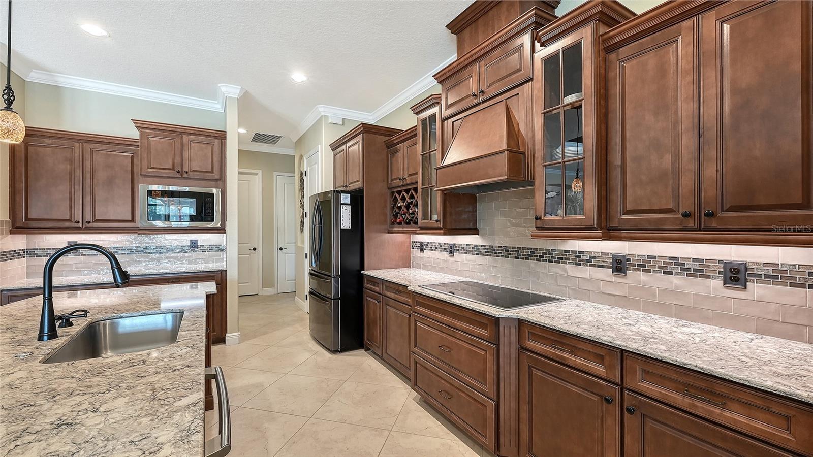 Image 16 of 63 For 4709 Vasca Drive