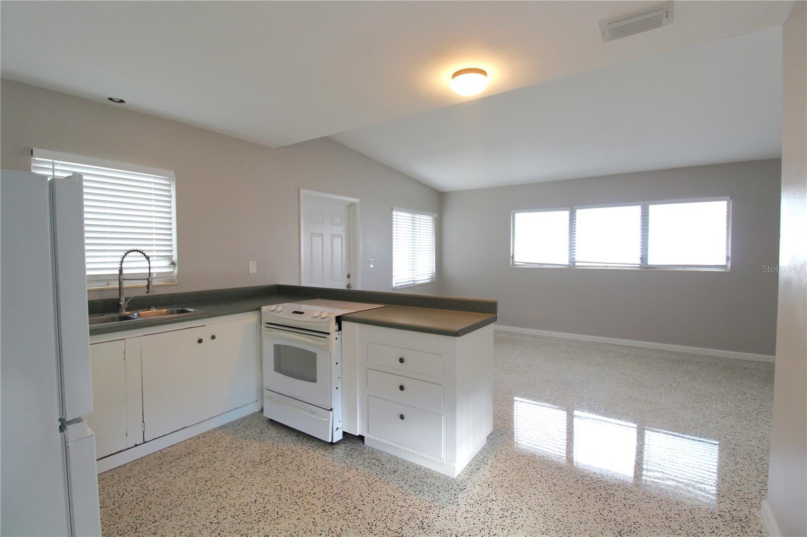 Image 5 of 16 For 3365 Melody Lane