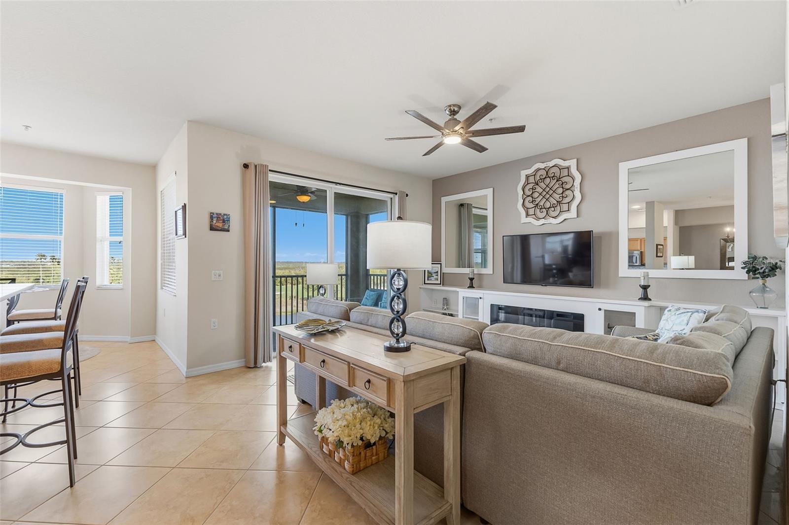 Image 6 of 45 For 7911 Grand Estuary Trail 405