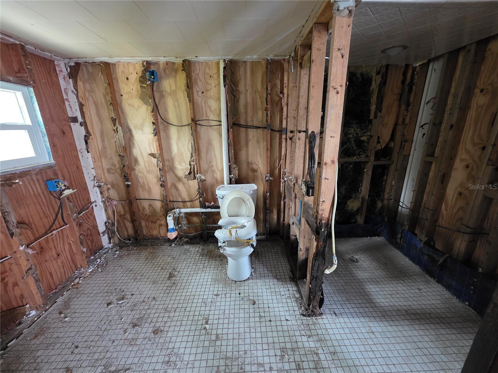 Image 41 of 53 For 515 Avenida De Mayo