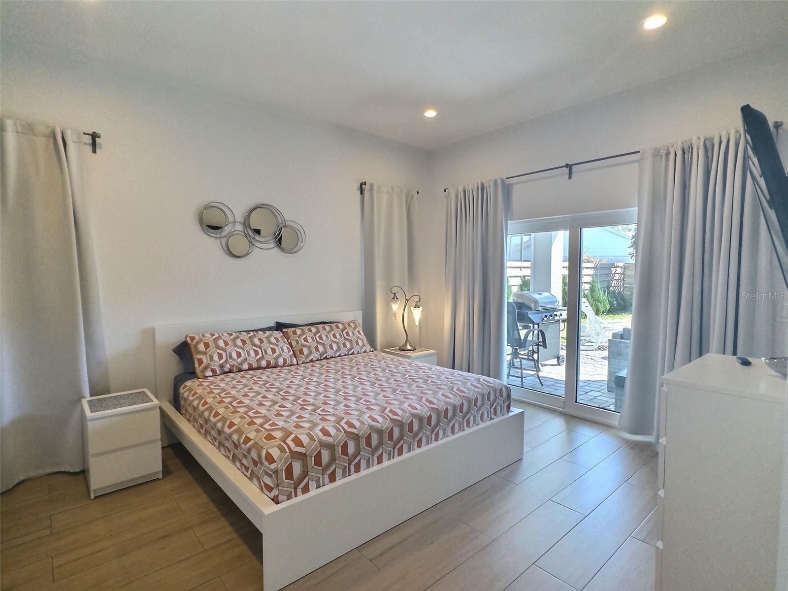 Image 8 of 22 For 4630 Classique Drive