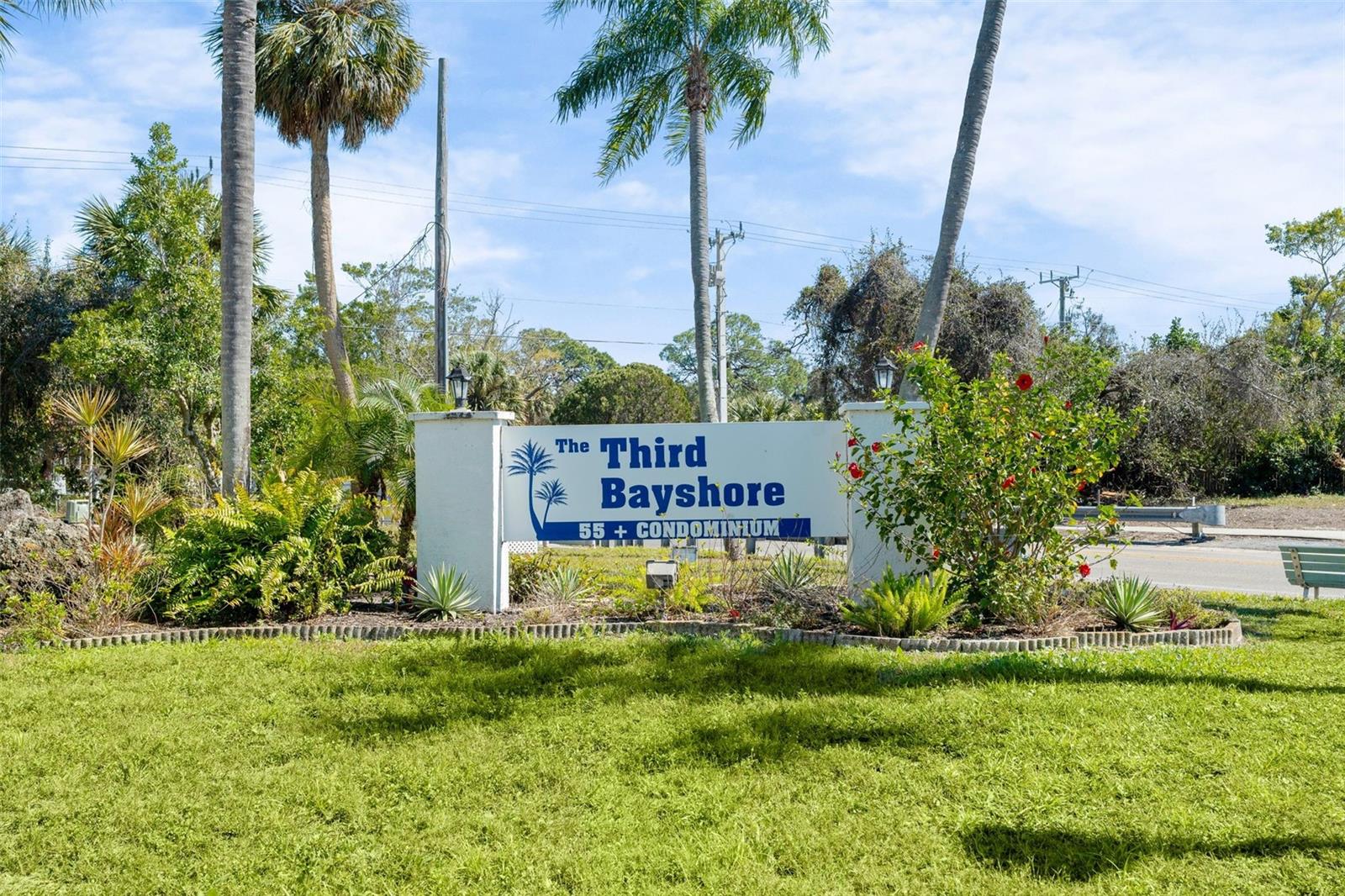 Image 15 of 24 For 2039 Canal Dr  N33