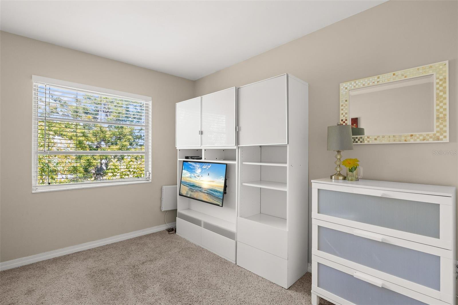 Image 7 of 24 For 2039 Canal Dr  N33