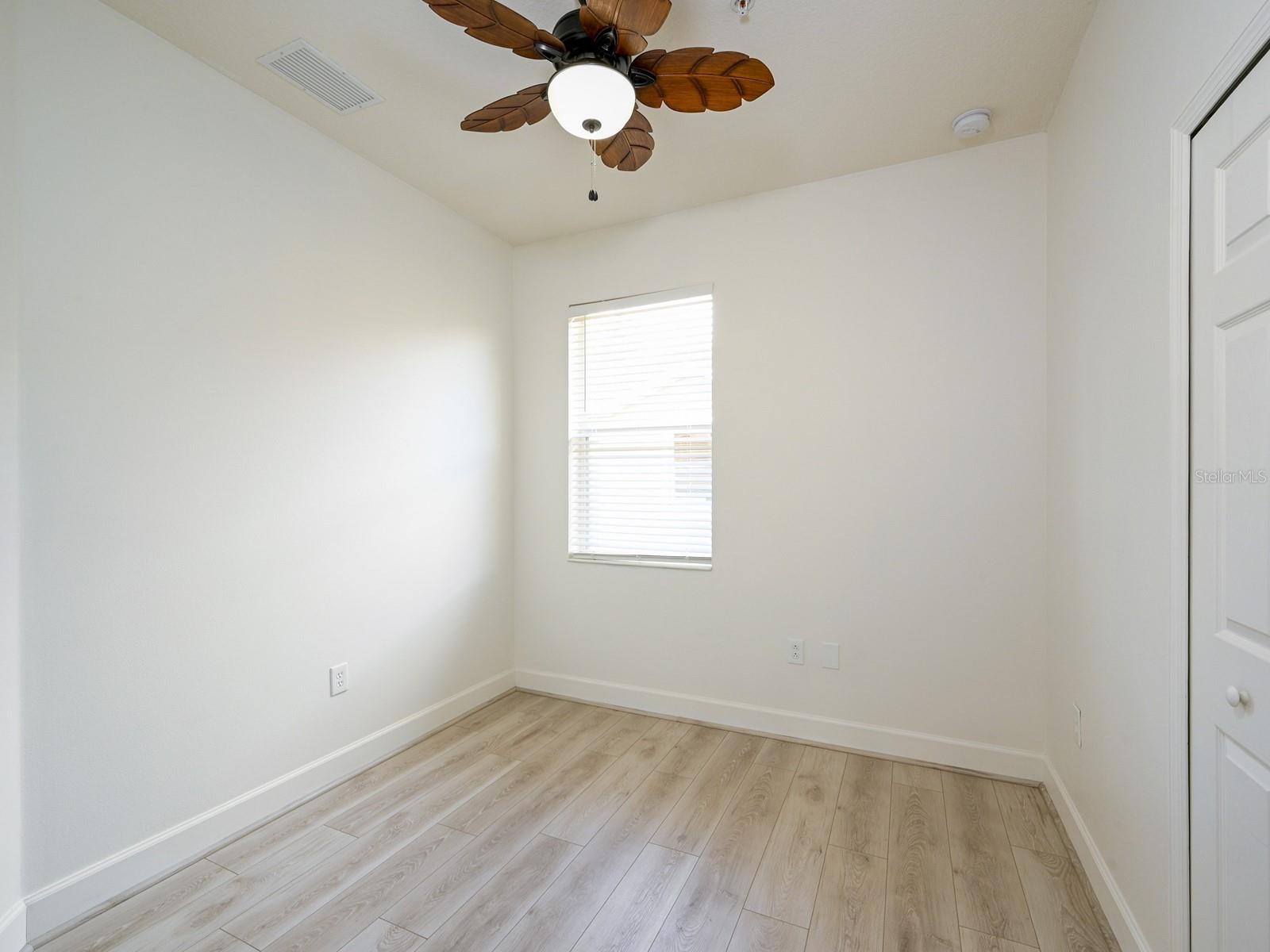 Image 14 of 100 For 7919 Limestone Lane 13-204