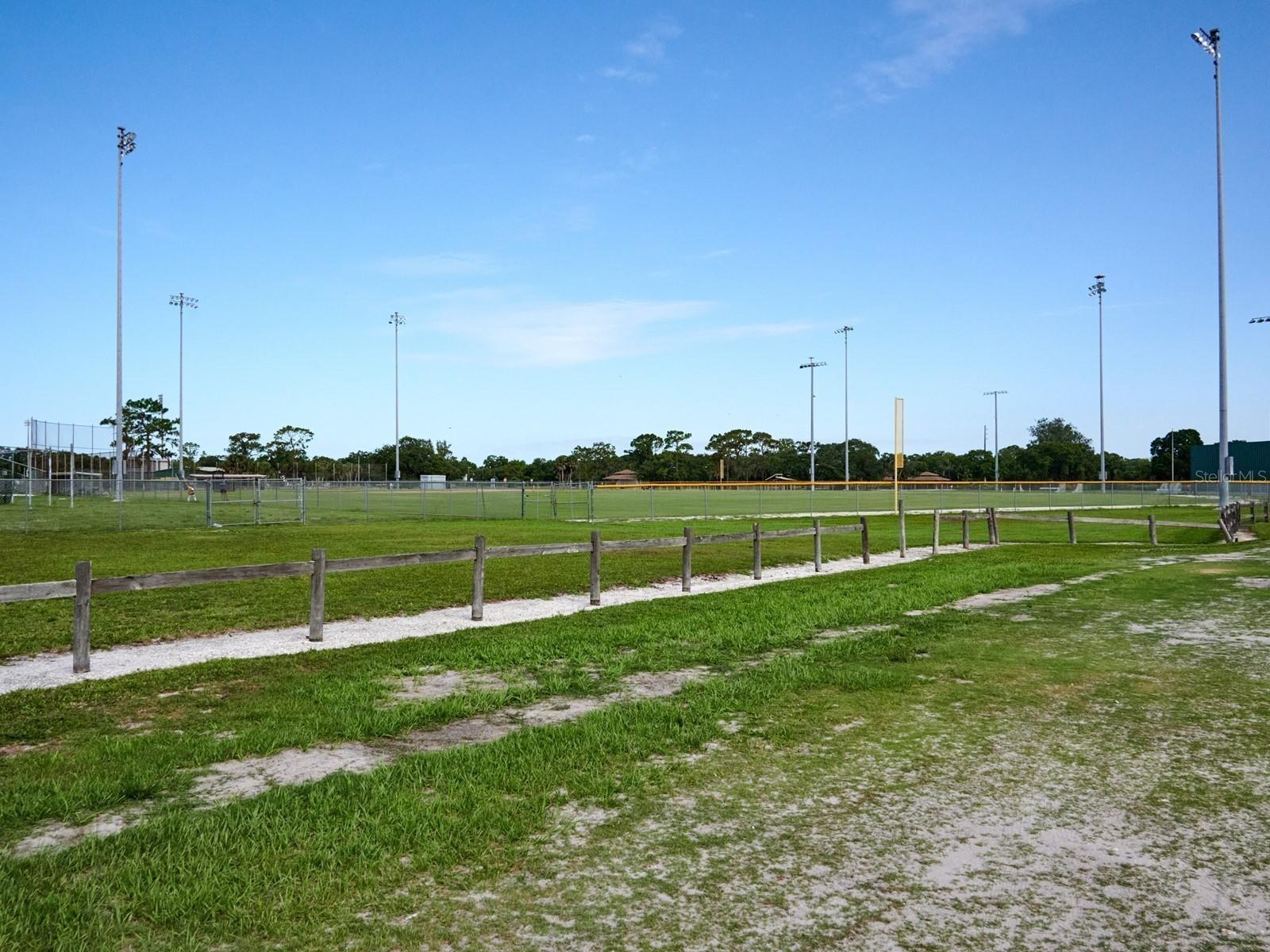 Image 46 of 100 For 7919 Limestone Lane 13-204