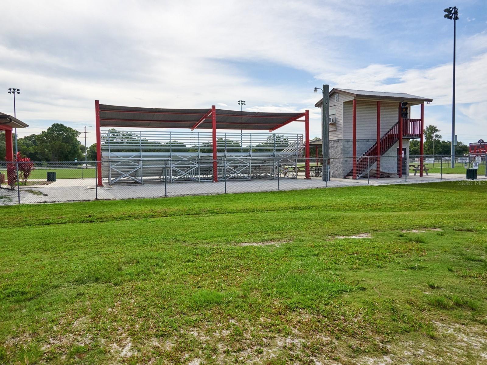 Image 50 of 100 For 7919 Limestone Lane 13-204