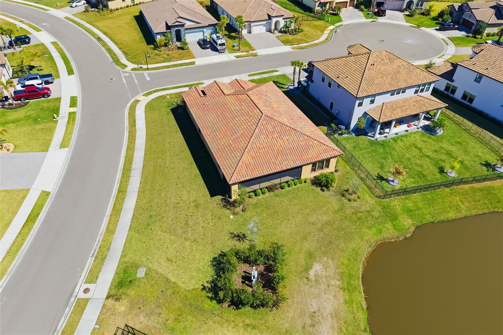 Image 11 of 76 For 8217 Liebton Place