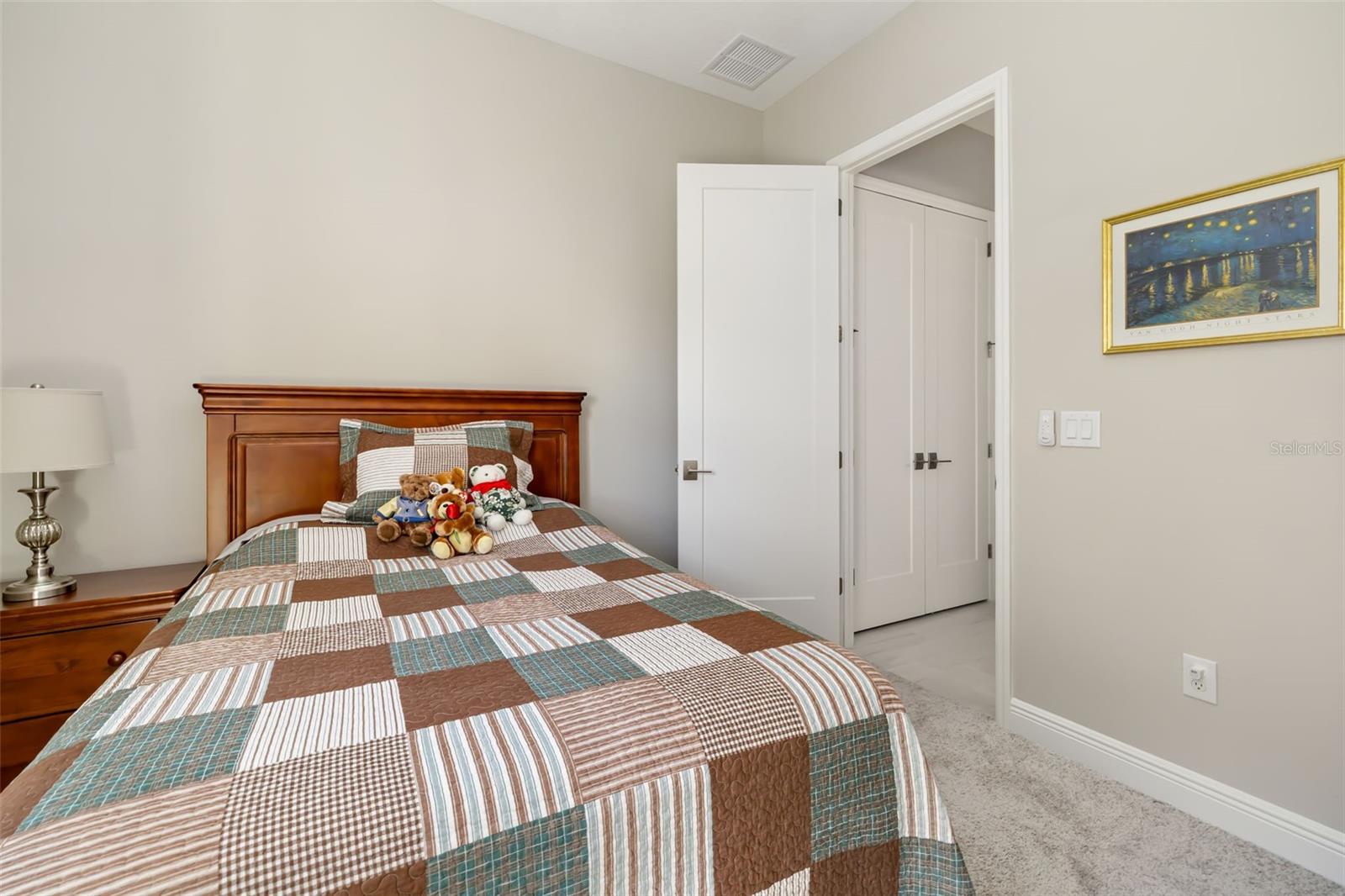 Image 27 of 76 For 8217 Liebton Place