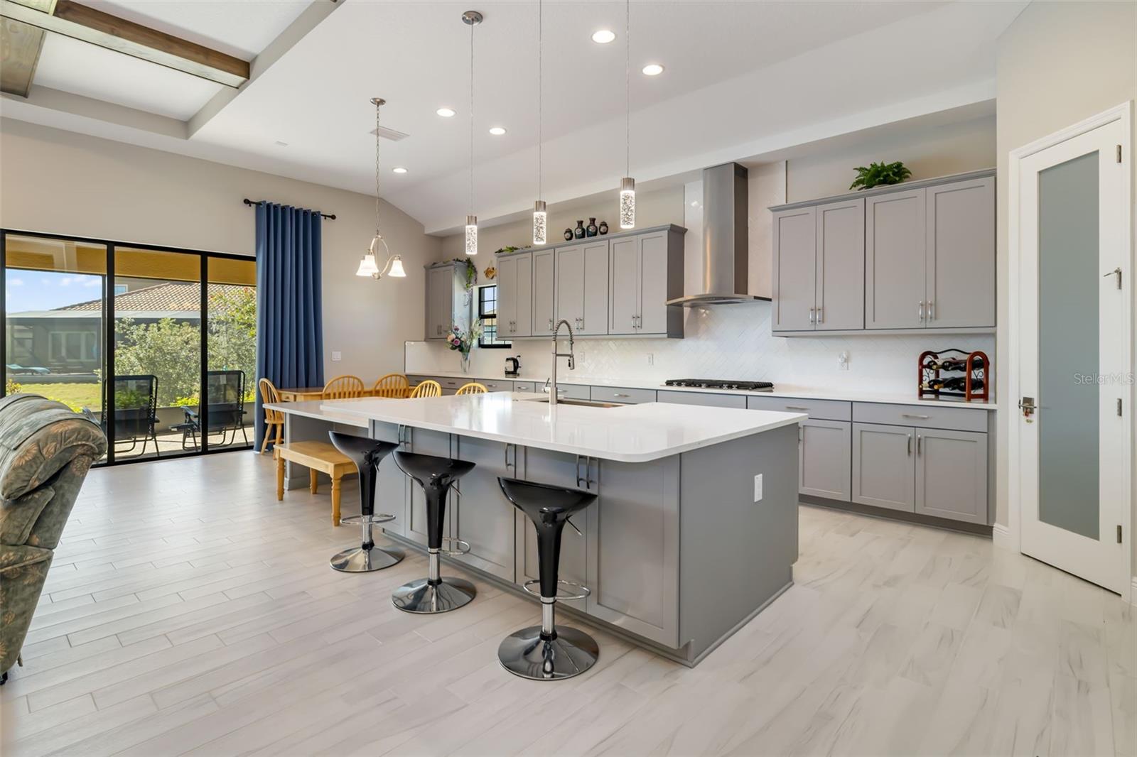 Image 29 of 76 For 8217 Liebton Place