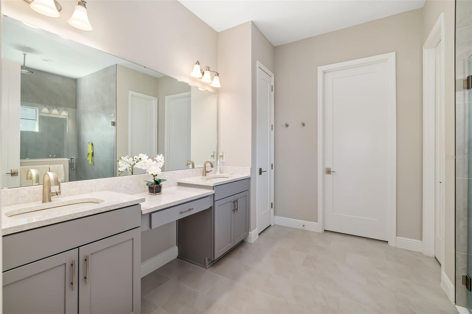 Image 50 of 76 For 8217 Liebton Place