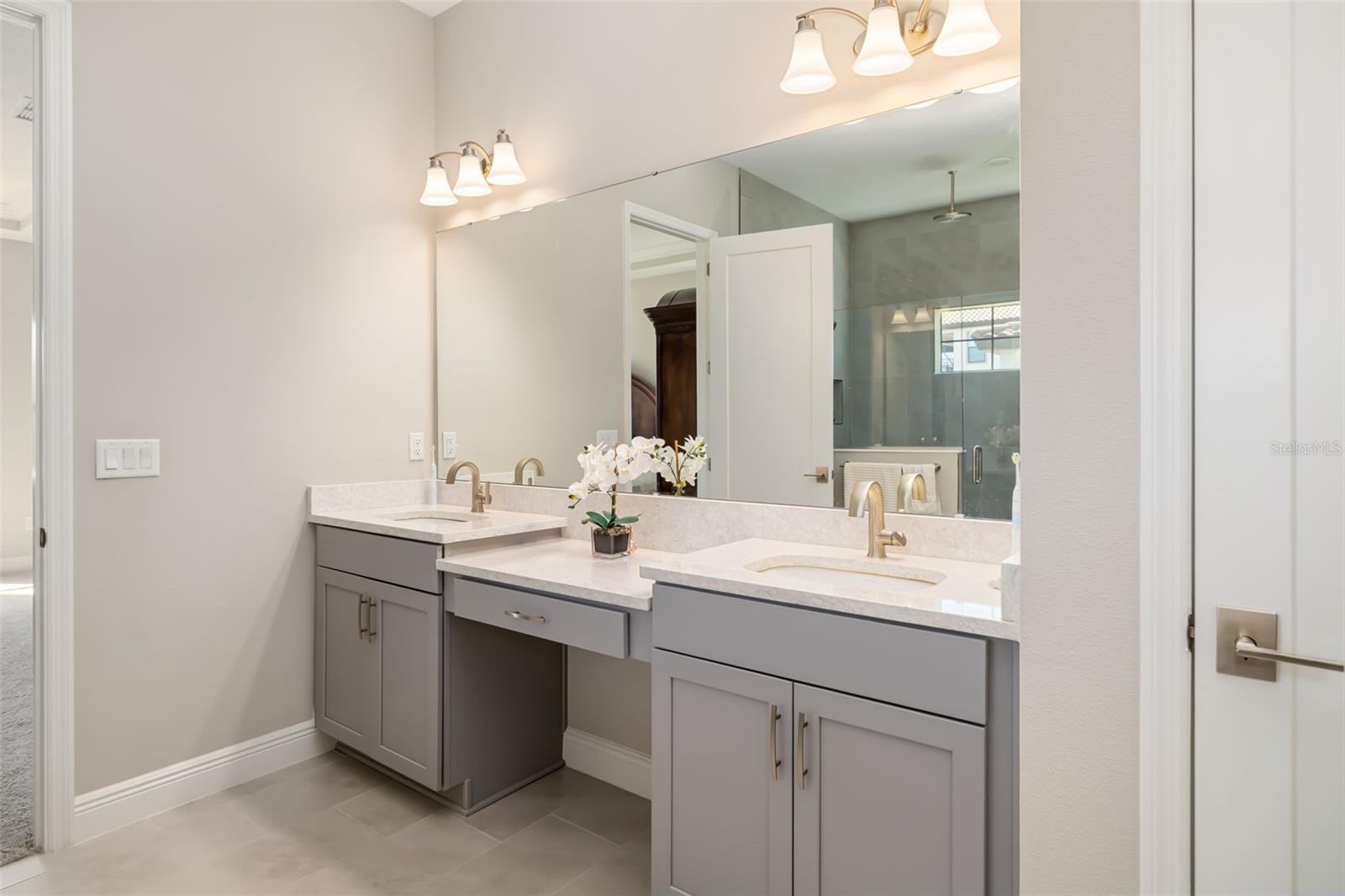 Image 51 of 76 For 8217 Liebton Place