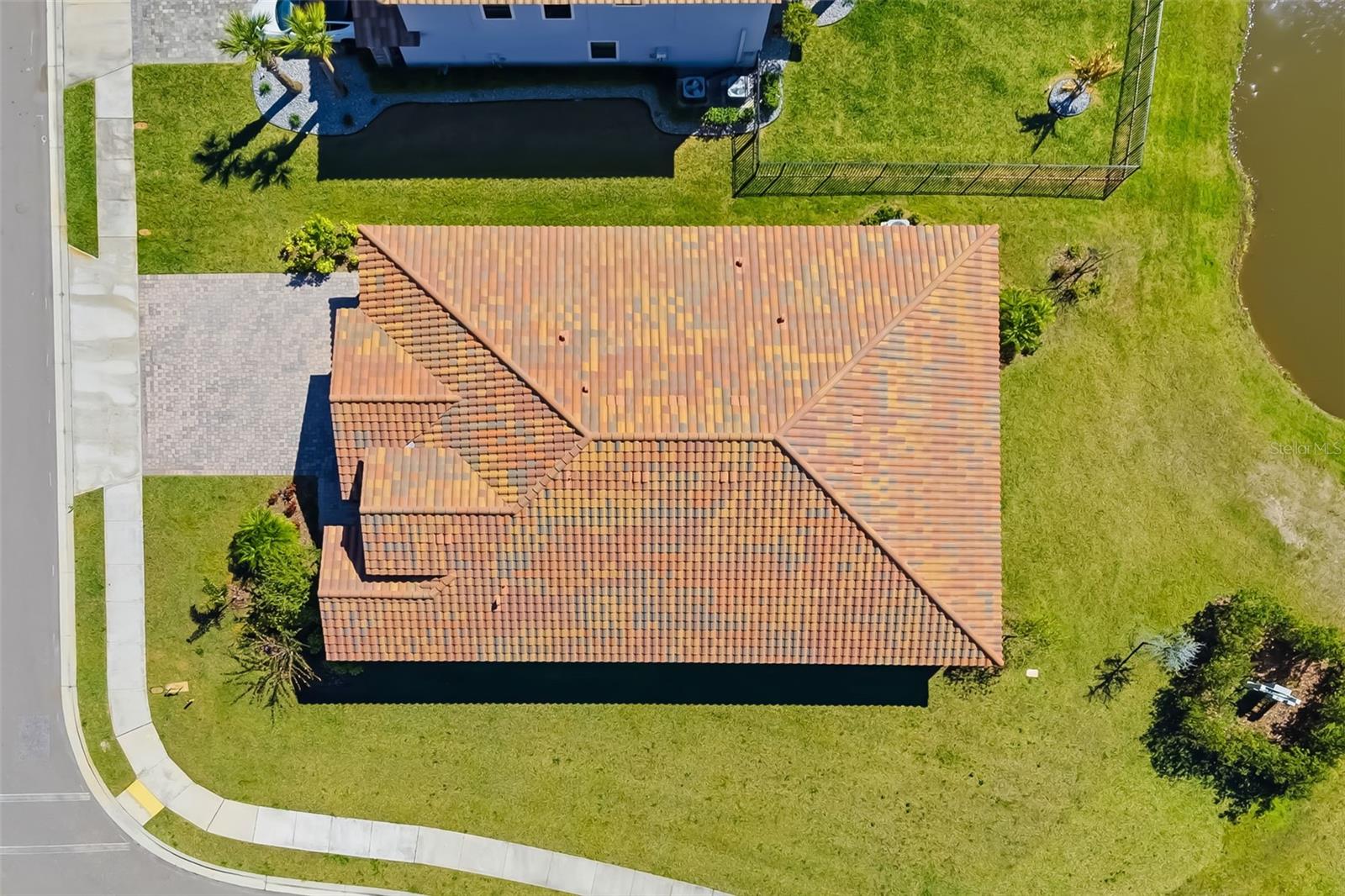 Image 8 of 76 For 8217 Liebton Place