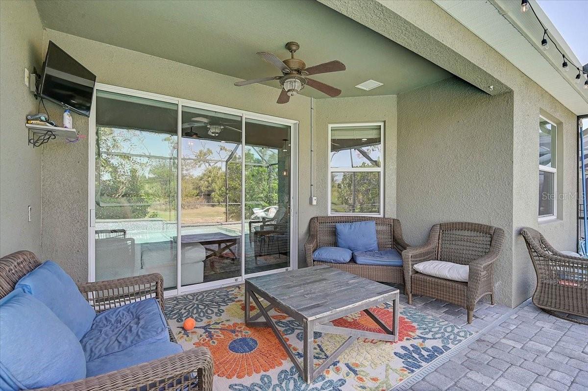 Image 23 of 37 For 7431 Aguila Drive