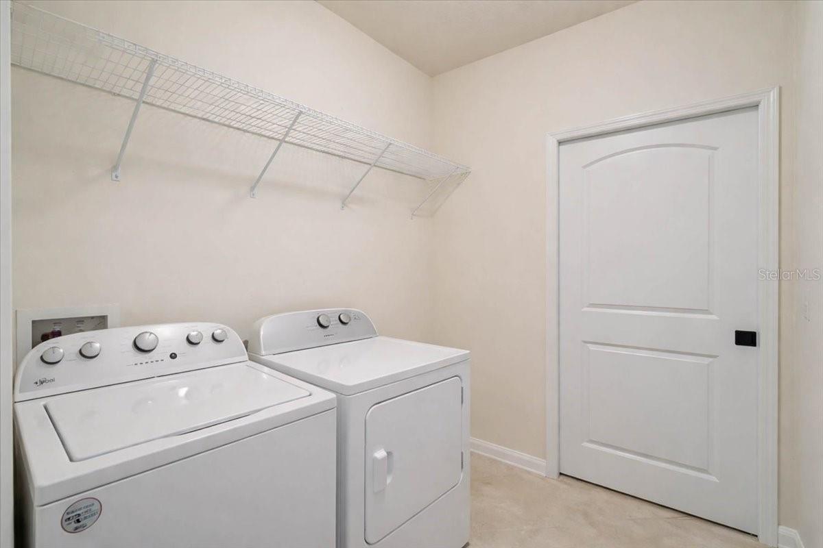 Image 24 of 37 For 7431 Aguila Drive