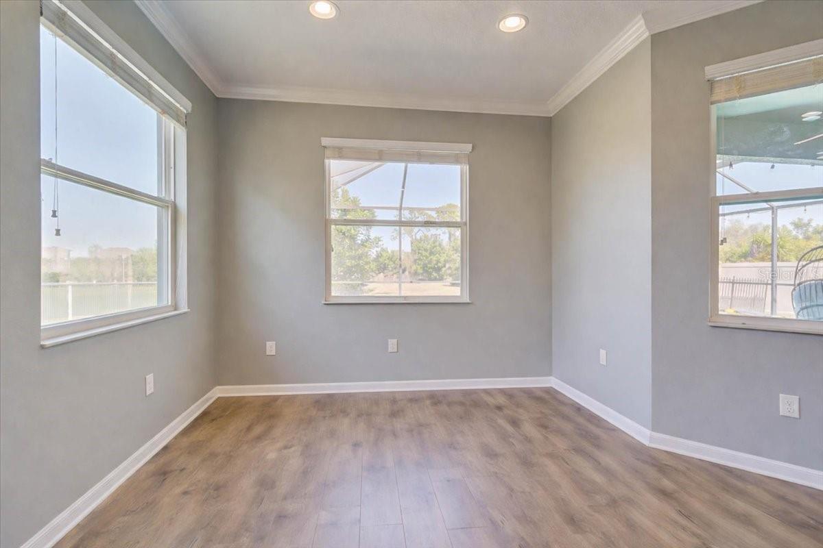 Image 7 of 37 For 7431 Aguila Drive