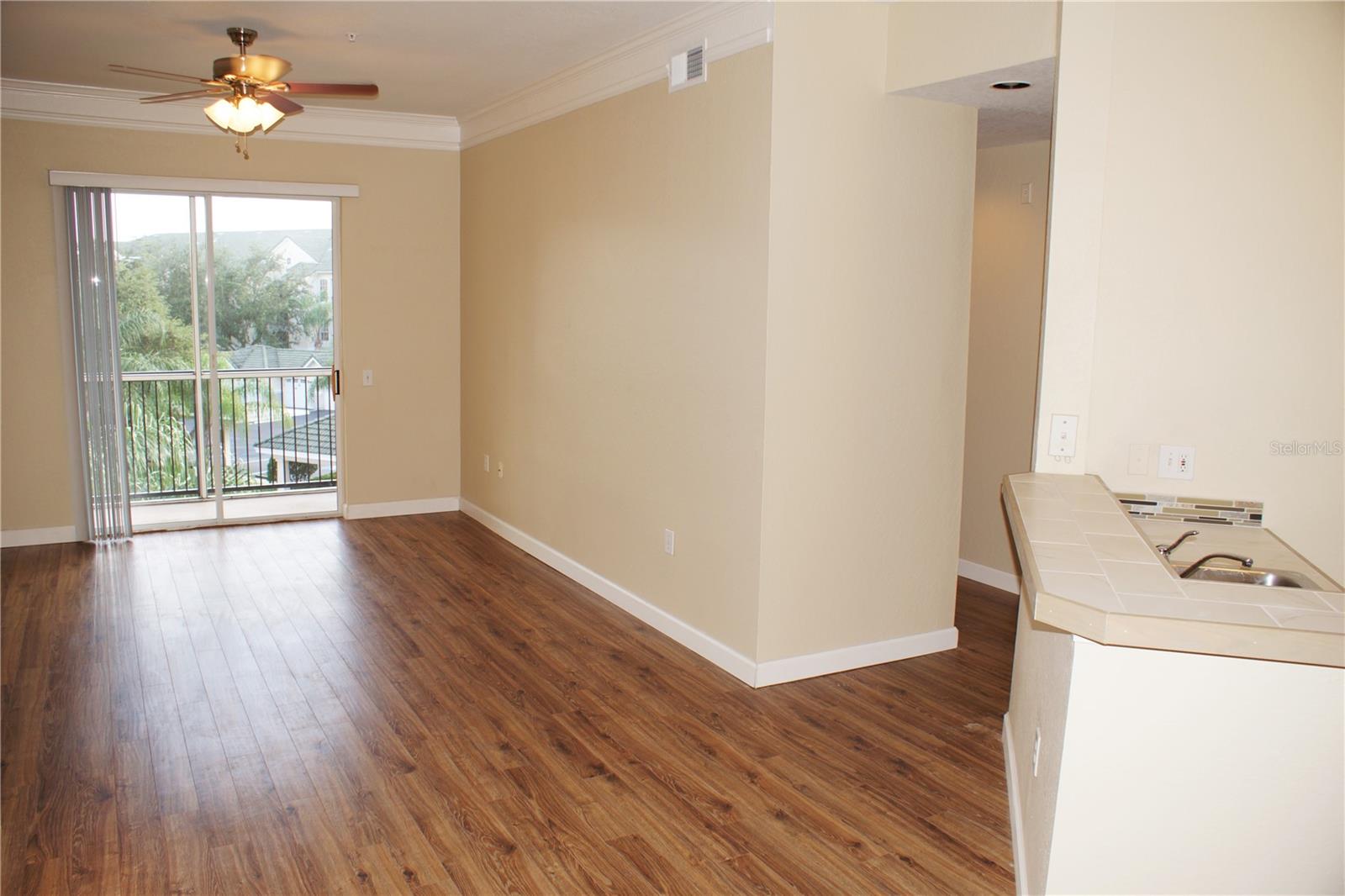 Image 2 of 21 For 5152 Northridge Road 307