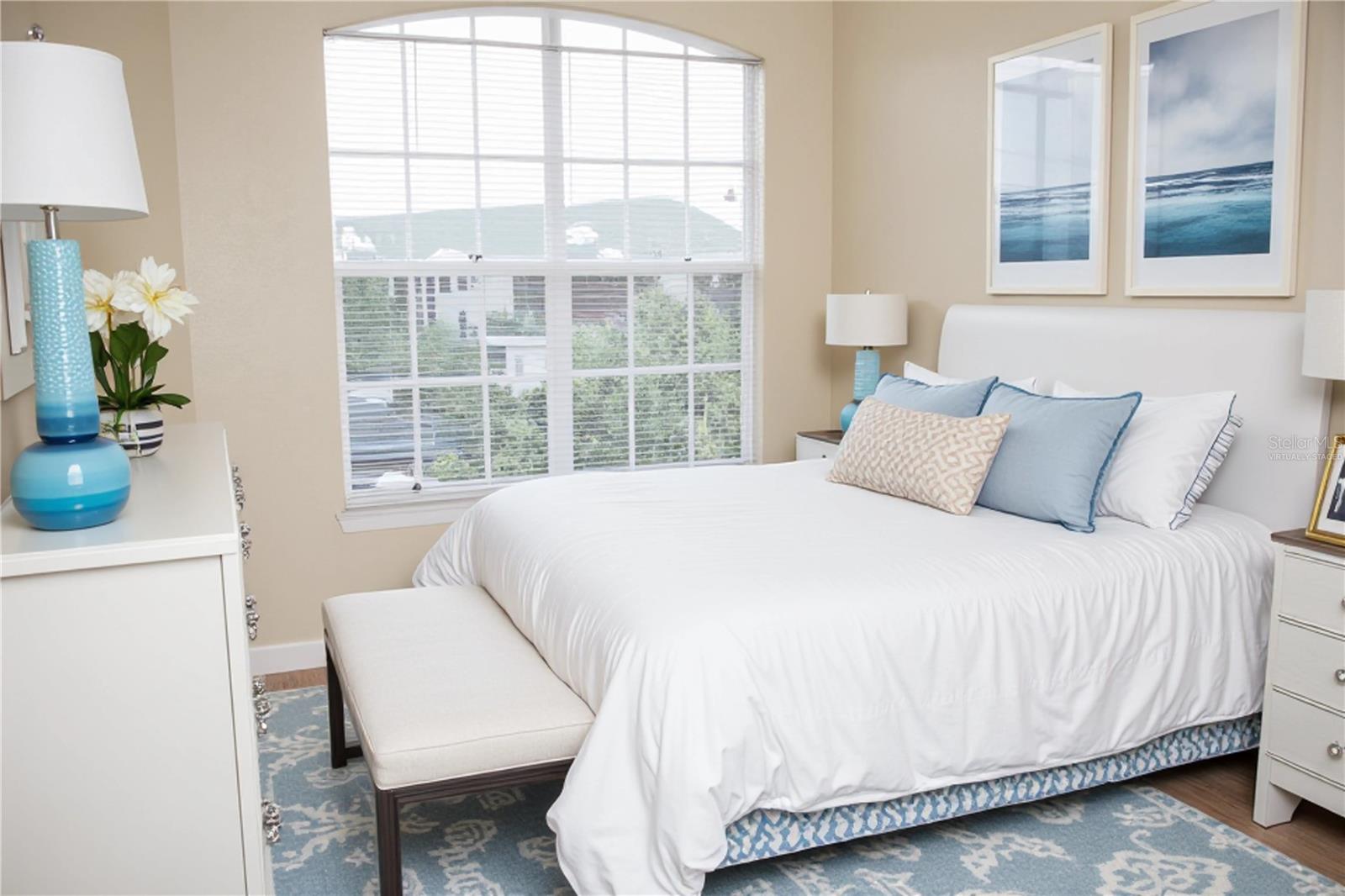 Image 8 of 21 For 5152 Northridge Road 307