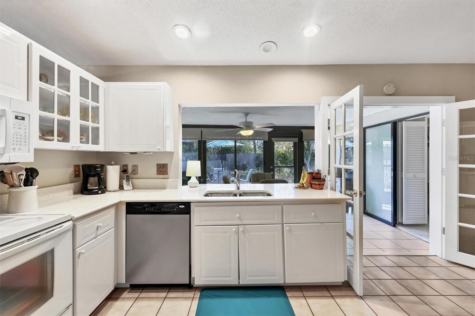 Image 14 of 37 For 5603 Creekwood Drive