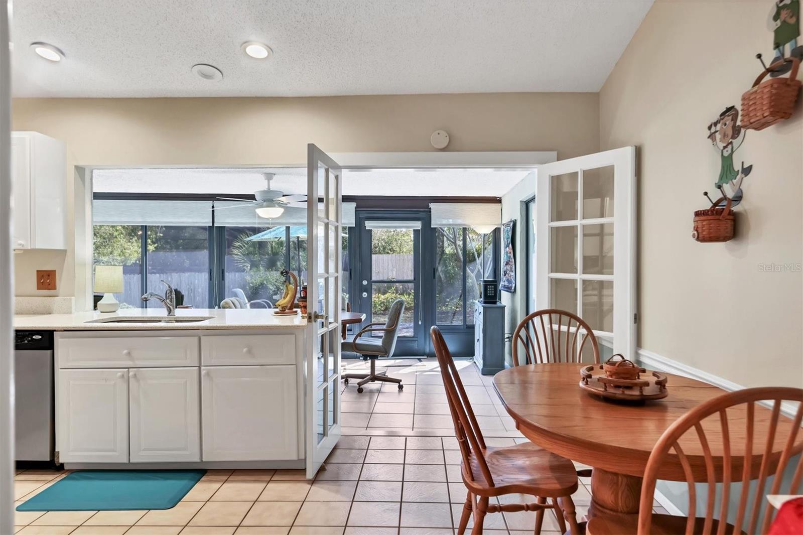 Image 15 of 37 For 5603 Creekwood Drive