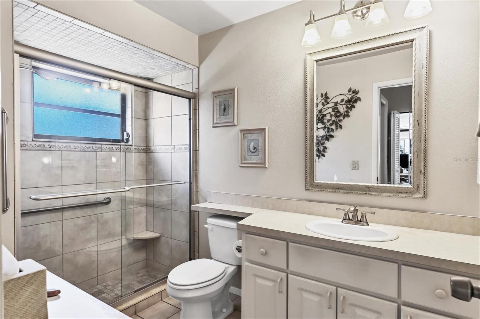 Image 20 of 37 For 5603 Creekwood Drive