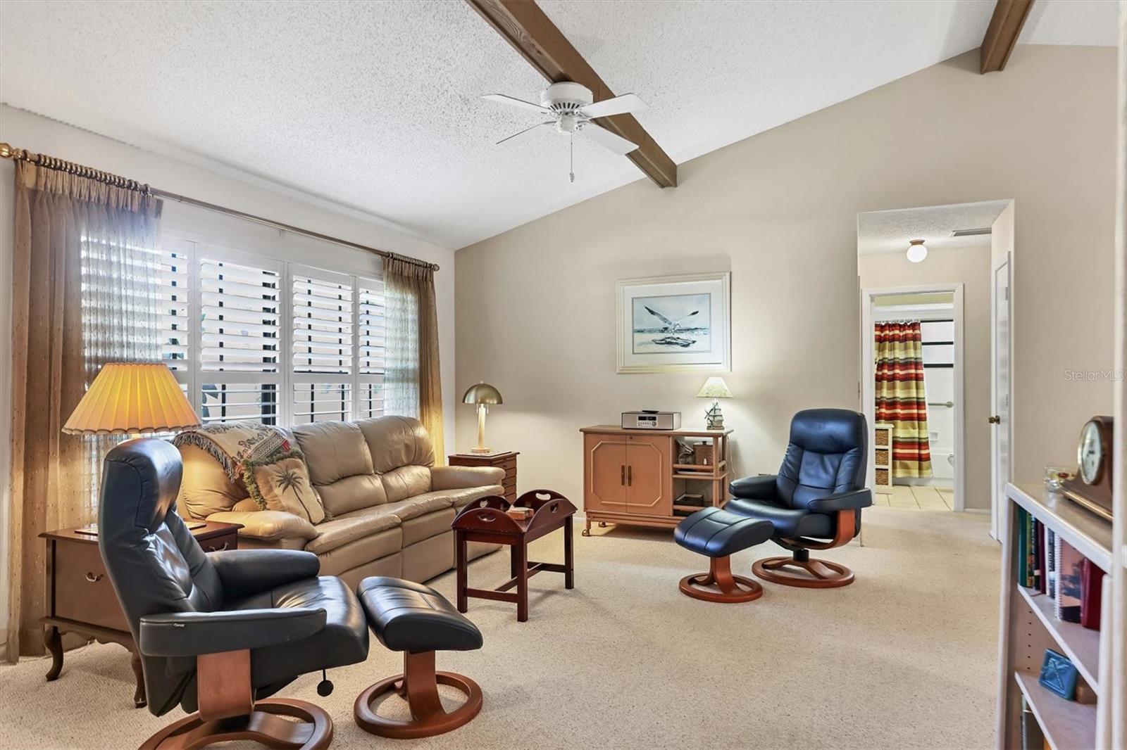 Image 5 of 37 For 5603 Creekwood Drive