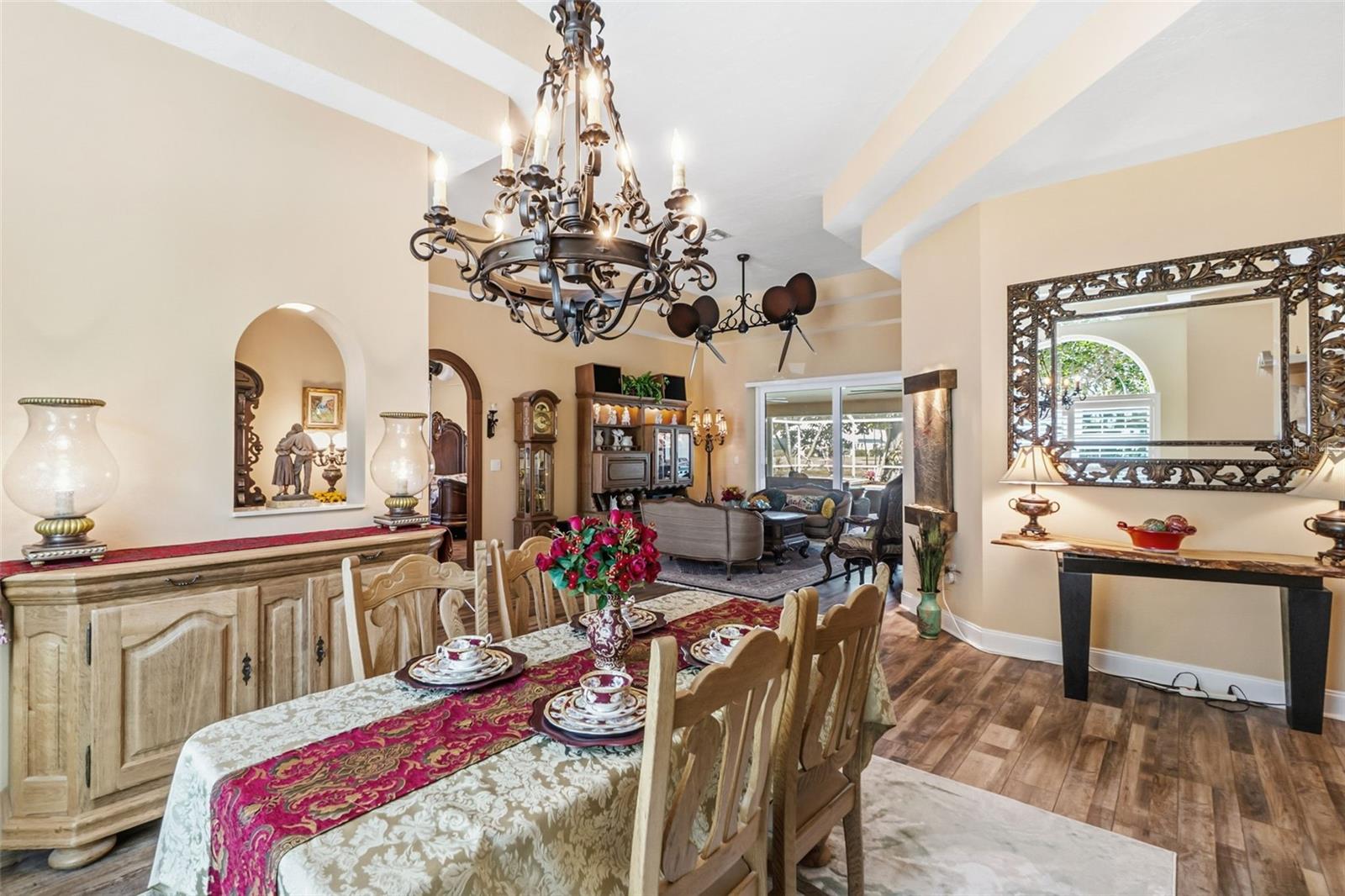 Image 10 of 77 For 8309 Shadow Pine Way