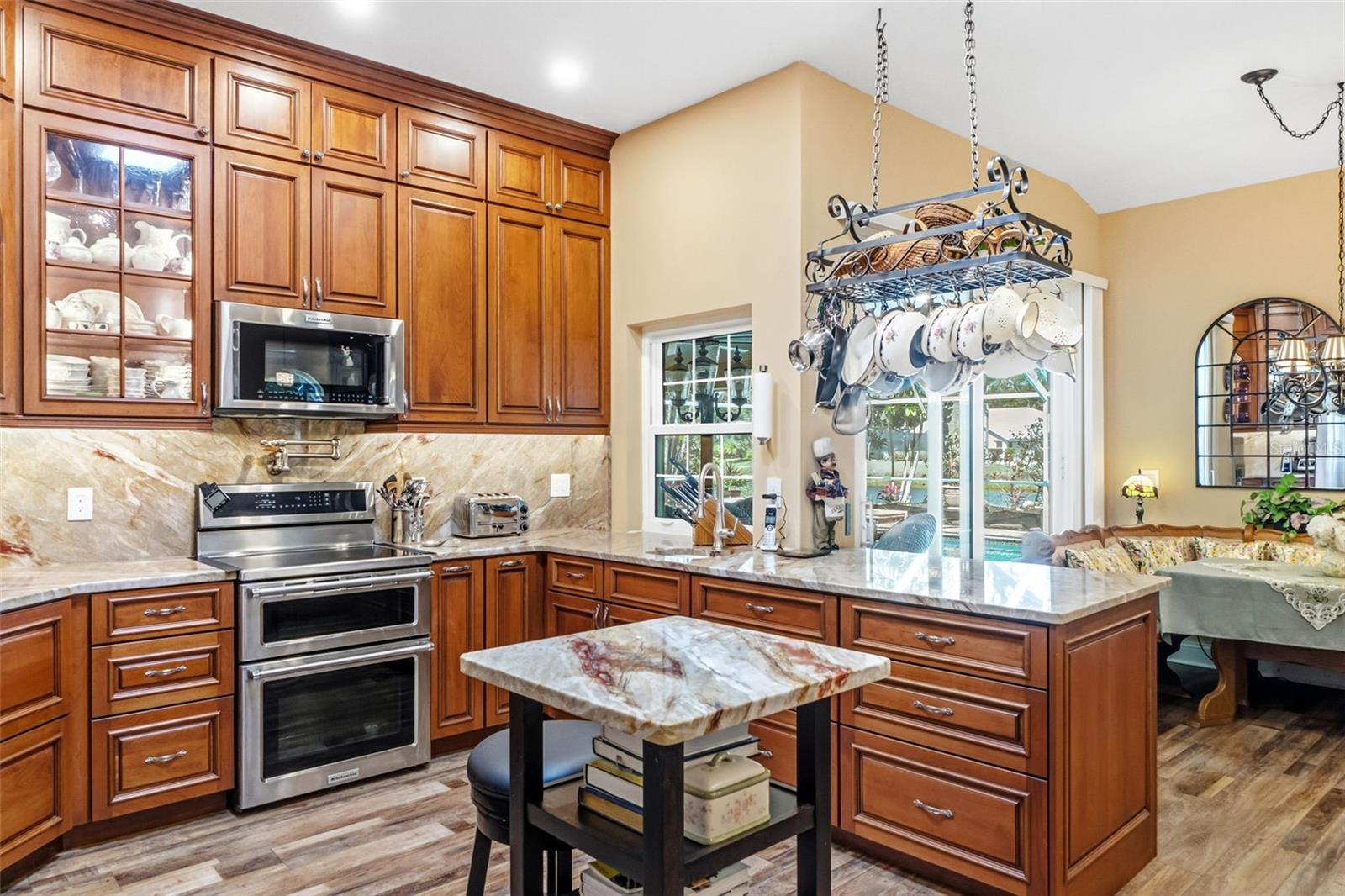 Image 31 of 77 For 8309 Shadow Pine Way