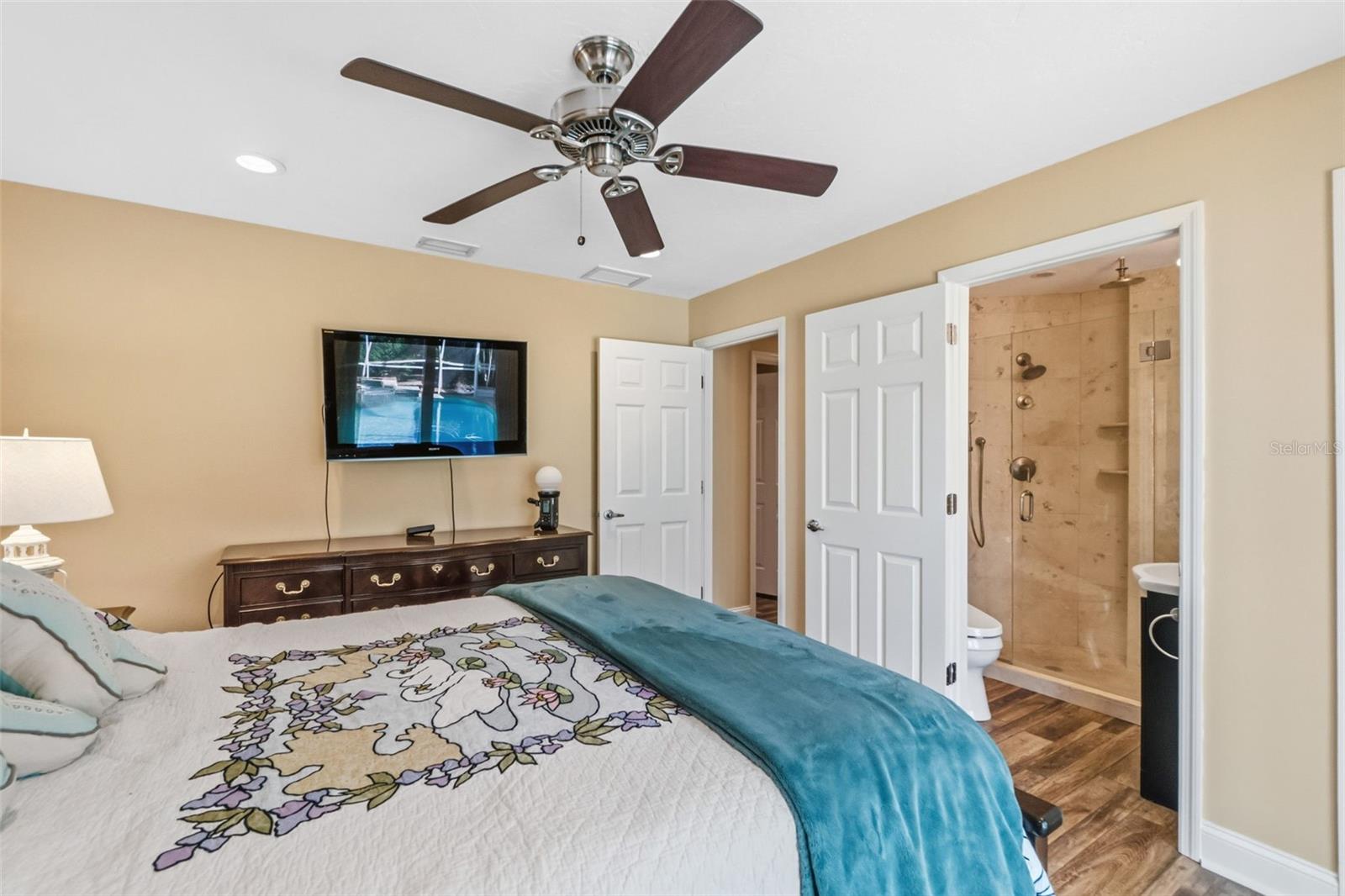 Image 47 of 77 For 8309 Shadow Pine Way