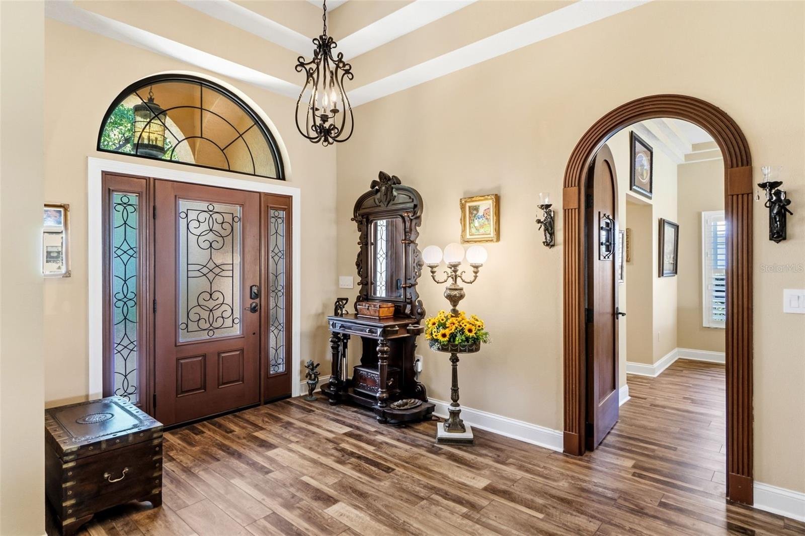 Image 6 of 77 For 8309 Shadow Pine Way