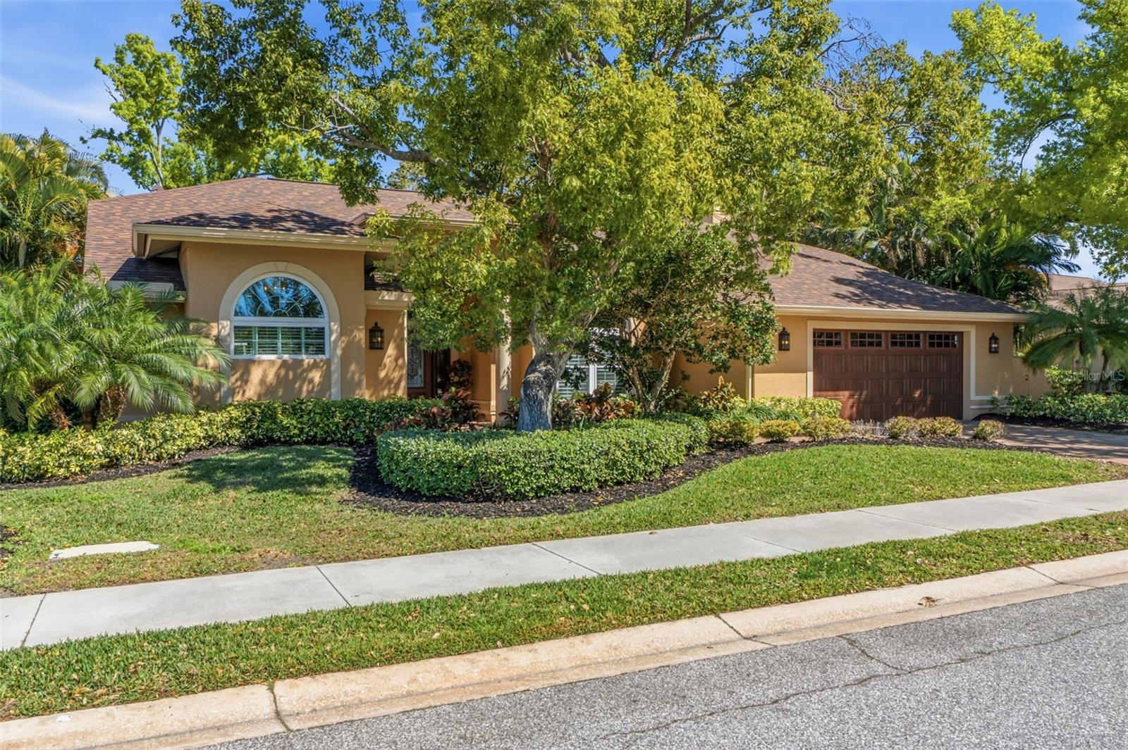 Image 62 of 77 For 8309 Shadow Pine Way