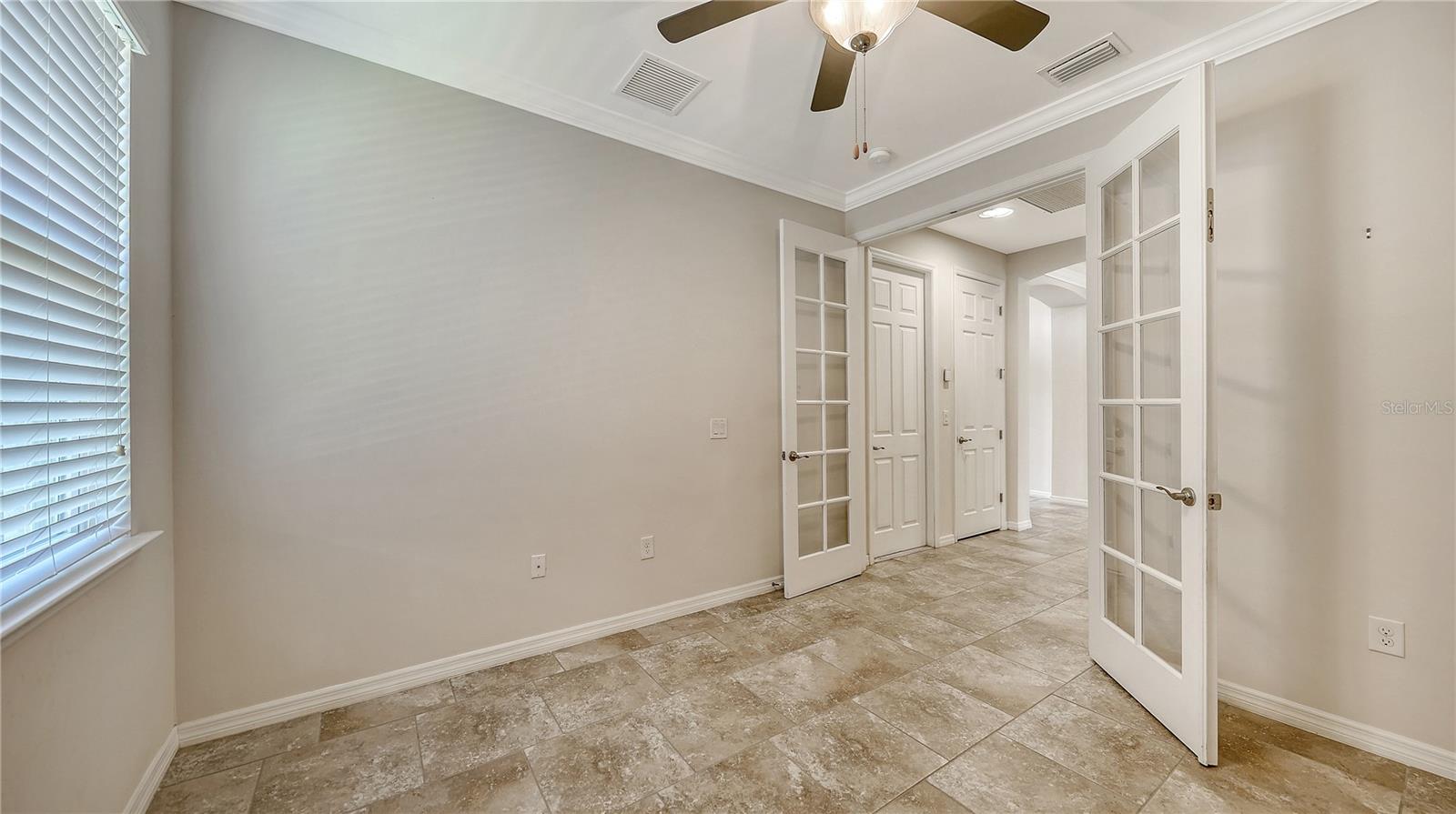 Image 36 of 62 For 11490 Blackfin Street