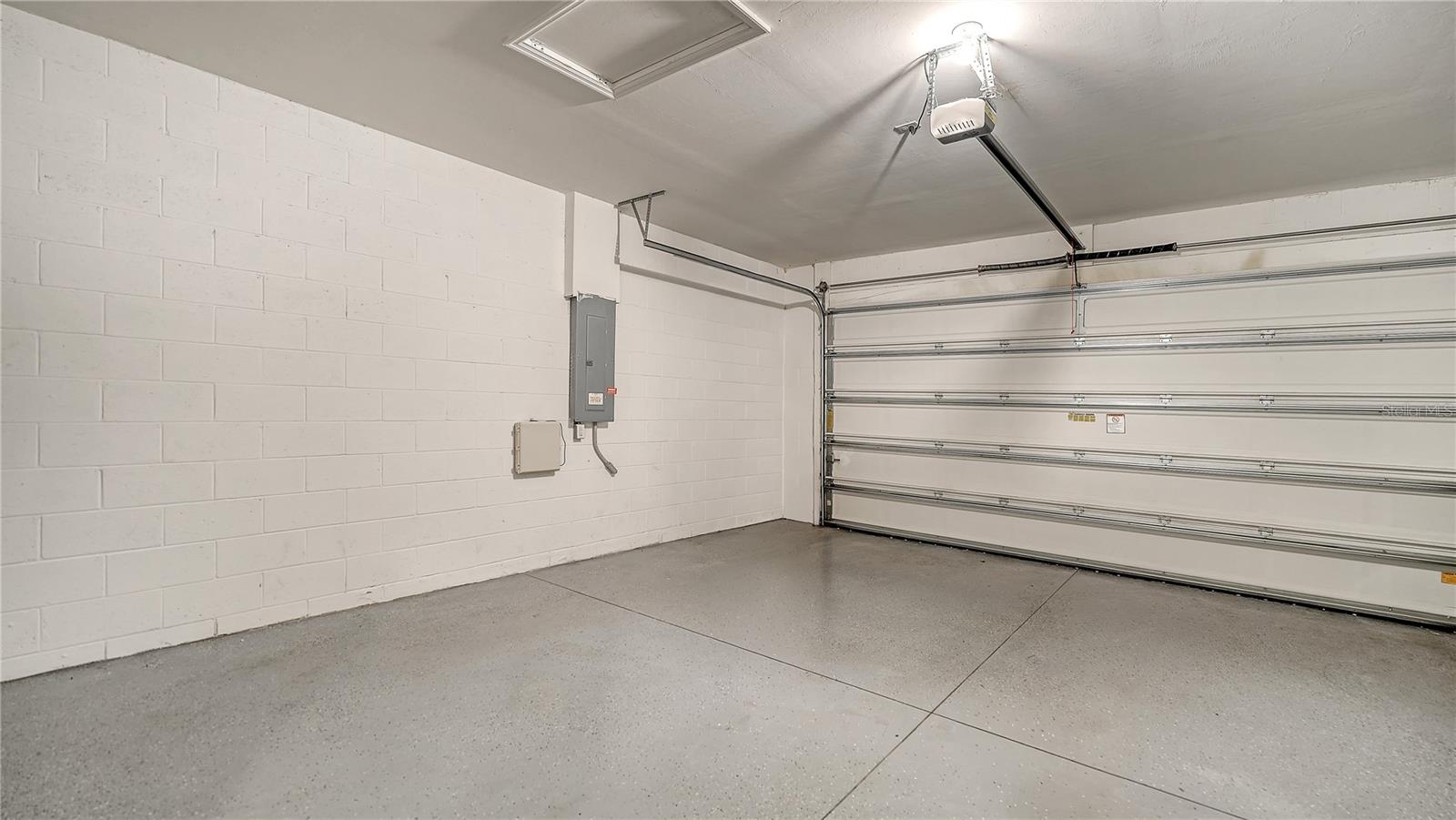 Image 39 of 62 For 11490 Blackfin Street