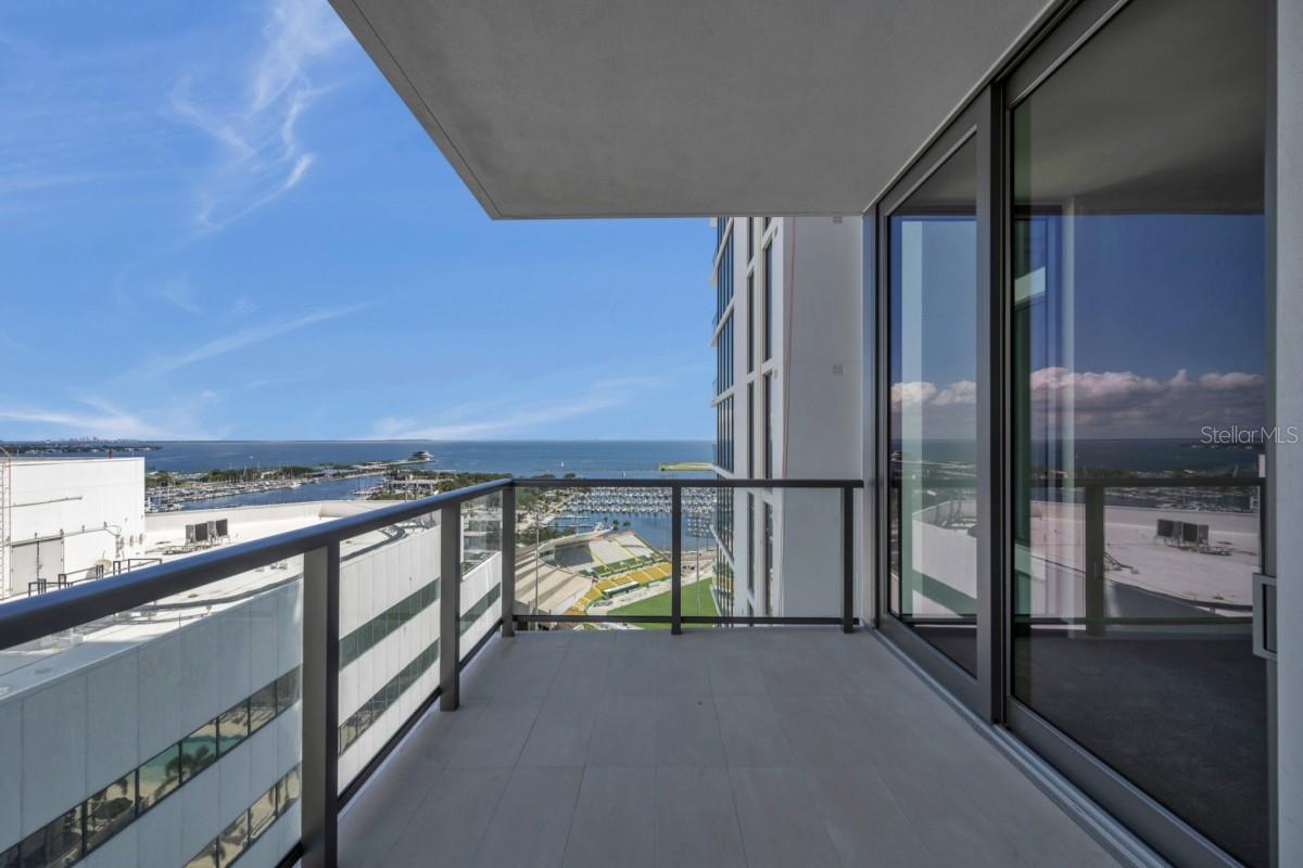 Image 17 of 37 For 301 1st Street S 1704